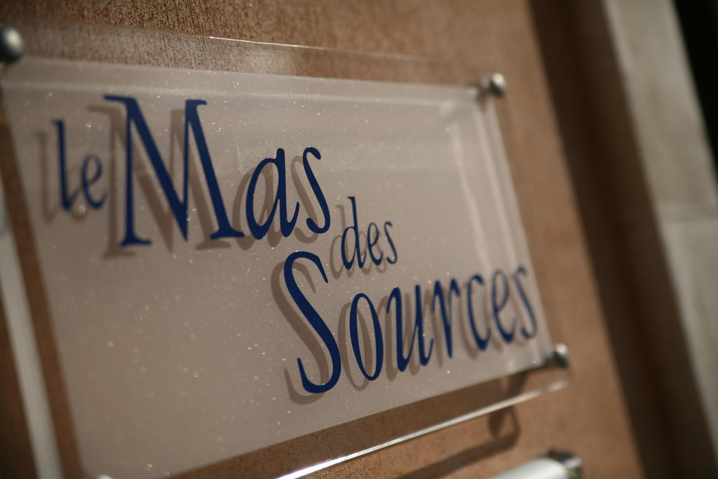 Mas Des Sources Hotell Visan Eksteriør bilde